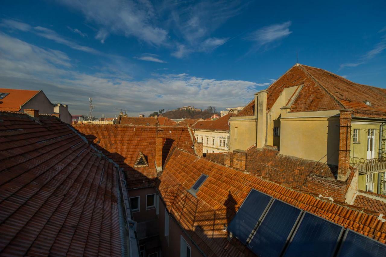Rooftop Central Apartment Brasov Exterior photo